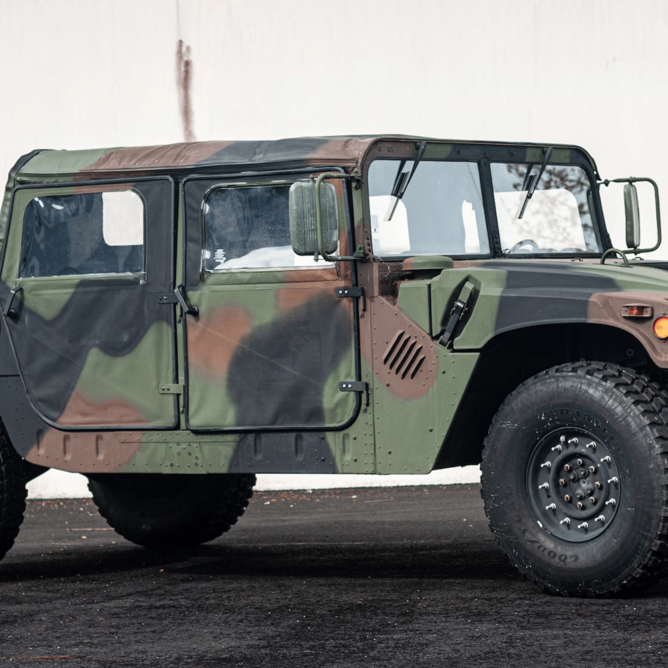 Humvee M998 véhicule militaire armée américaine