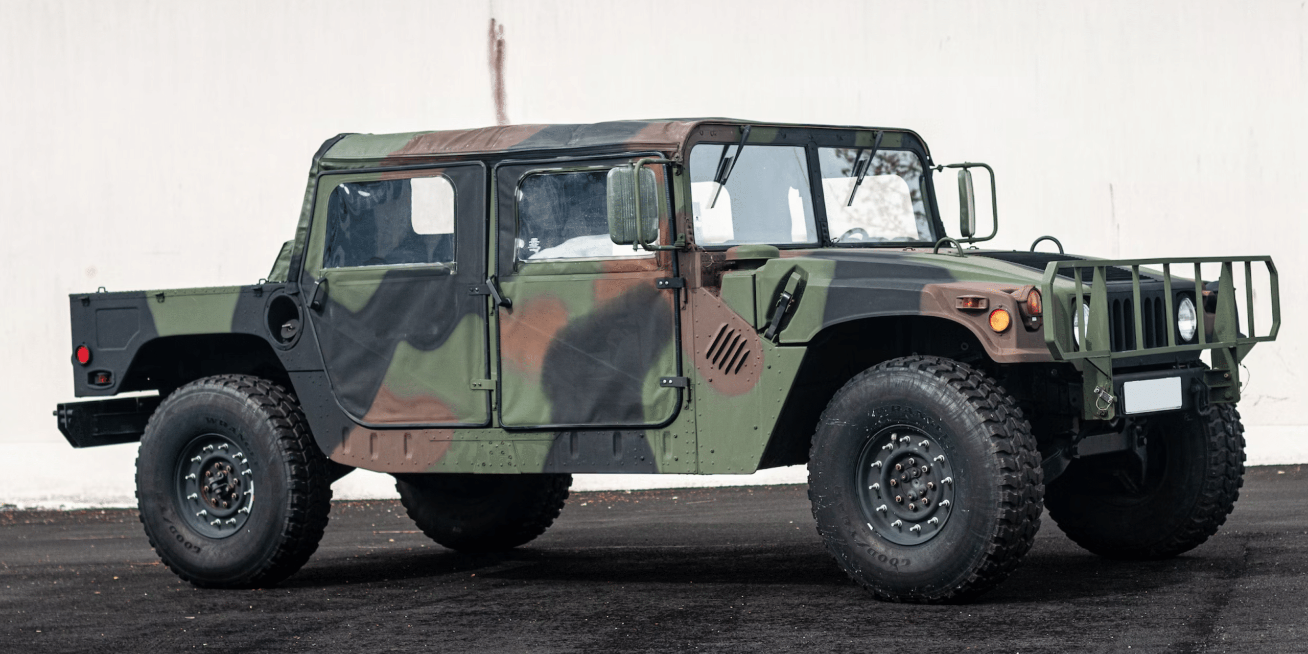 Humvee M998 véhicule militaire armée américaine