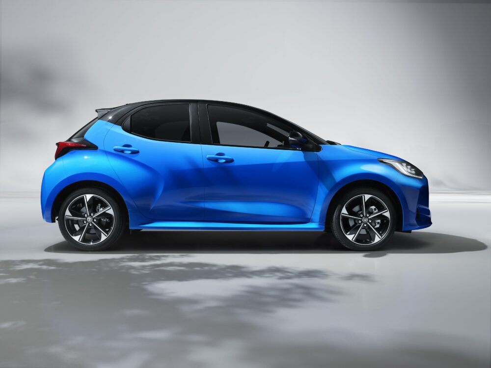 Toyota Yaris Nouvelle Motorisation Hybride De 130 Ch Les Voitures toyota-yaris-nouvelle-motorisation-hybride-de-130-ch-les-voitures