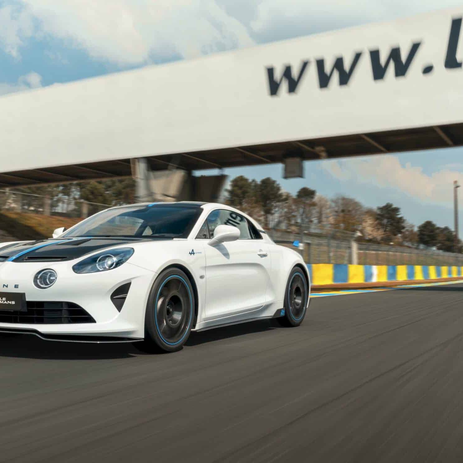 Alpine A110 R Le Mans essai Alpine A110 R 24 Heures du Mans