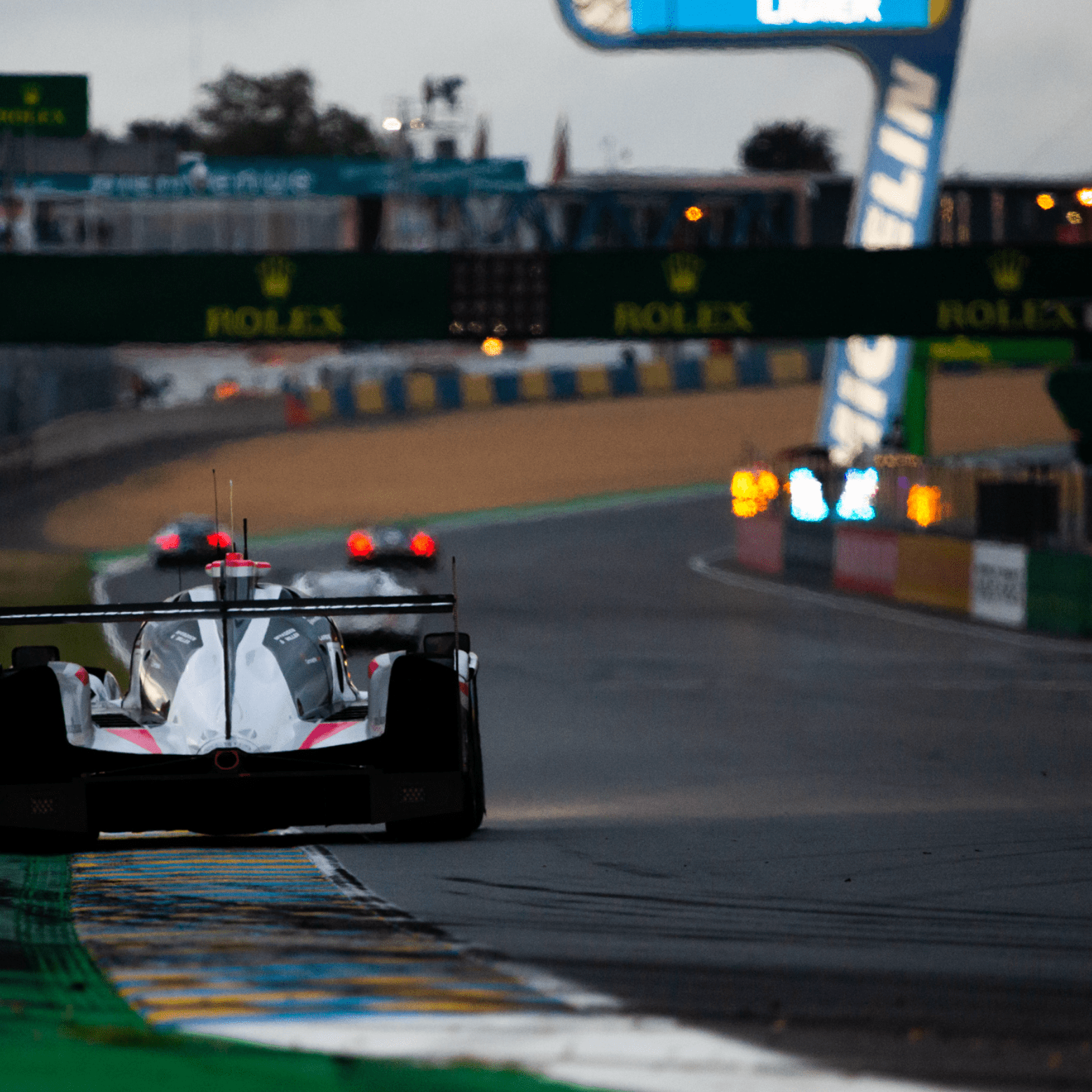 24 Heures du Mans Emmanuel Macron