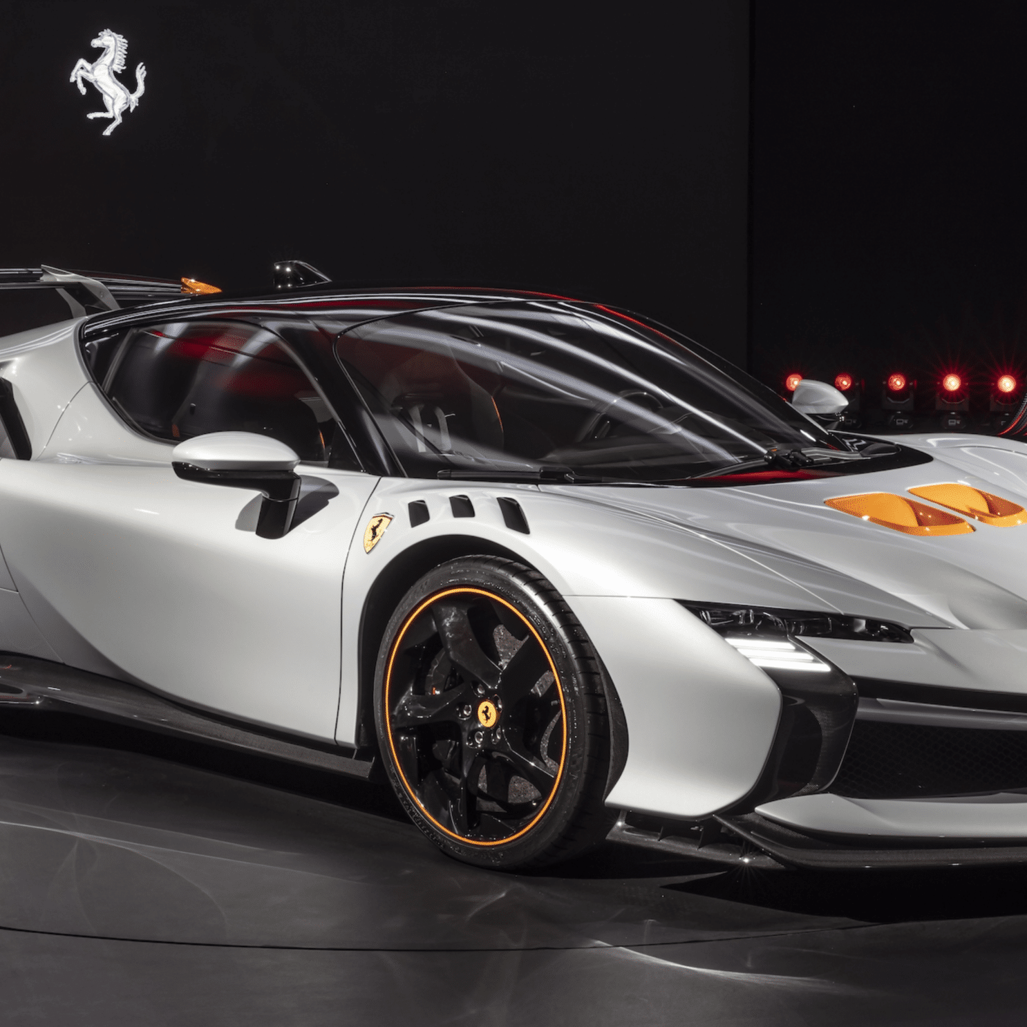 Ferrari SF90 XX Stradale Ferrari SF90 XX Spider