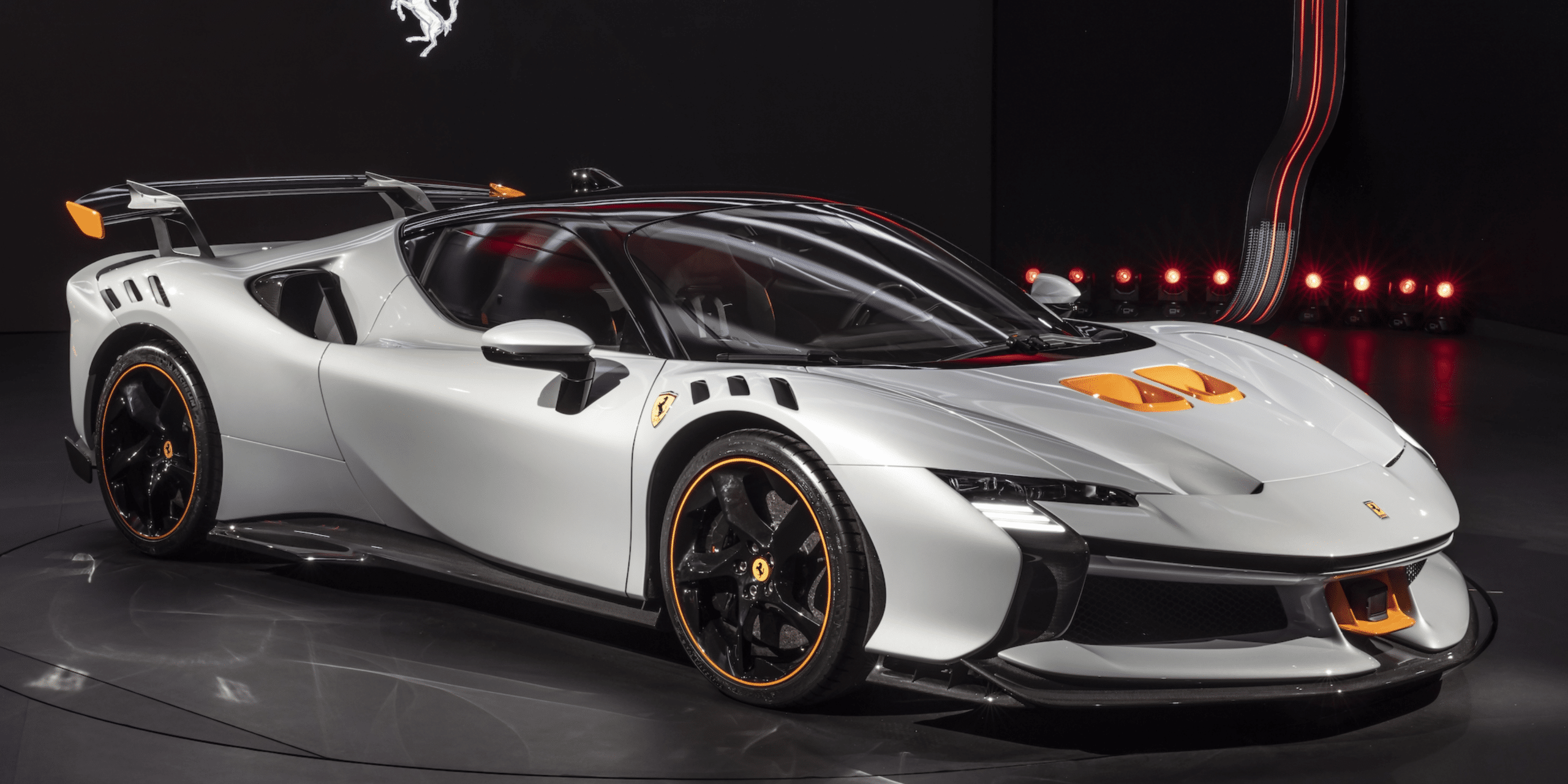 Ferrari SF90 XX Stradale Ferrari SF90 XX Spider