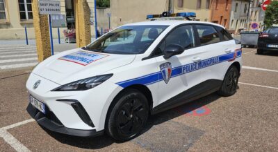 MG4 voiture électrique police municipale
