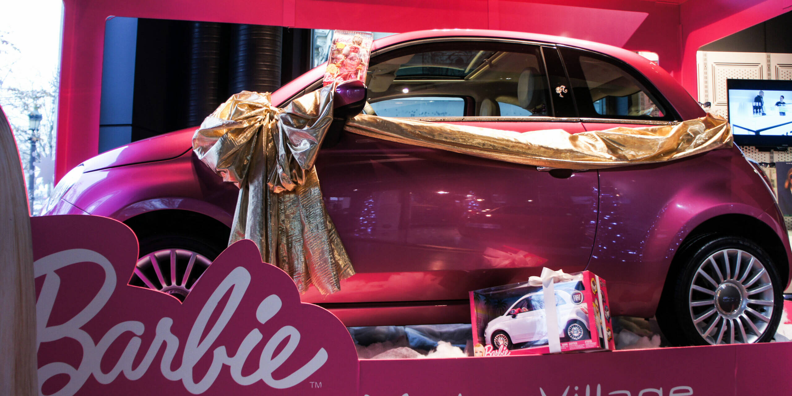Fiat 500 Barbie So Pink