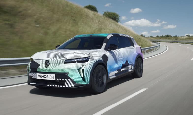 Renault Scénic E-Tech electric SUV électrique voiture électrique