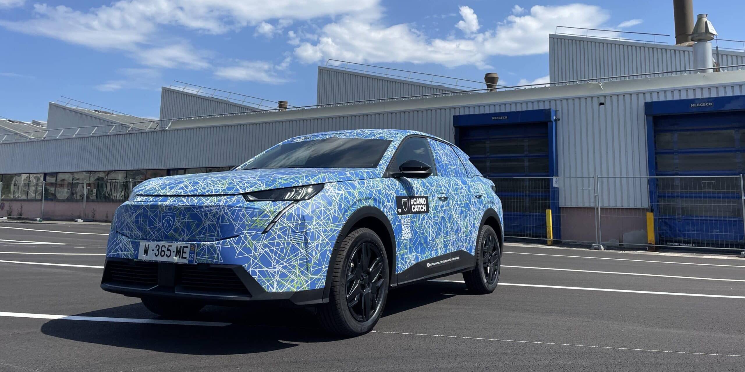 Peugeot 3008 SUV camocatch