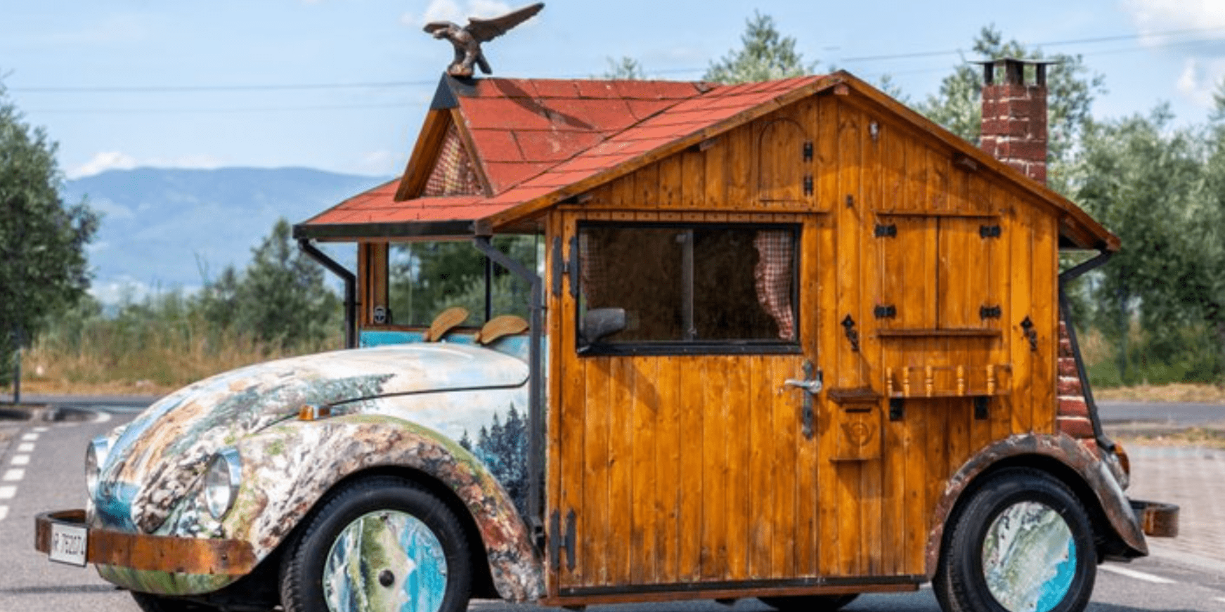 camping-car Volkswagen Coccinelle chalet de montagne