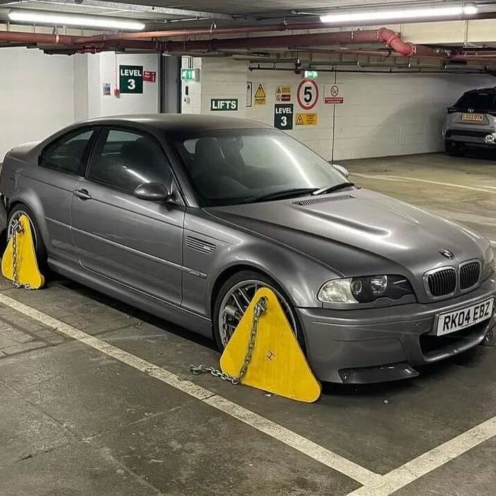 BMW M3 CSL abandonée