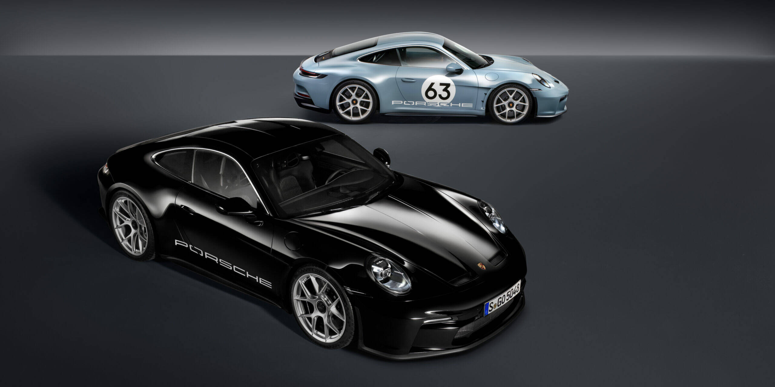 Porsche 911 S/T Porsche 911 GT3 RS