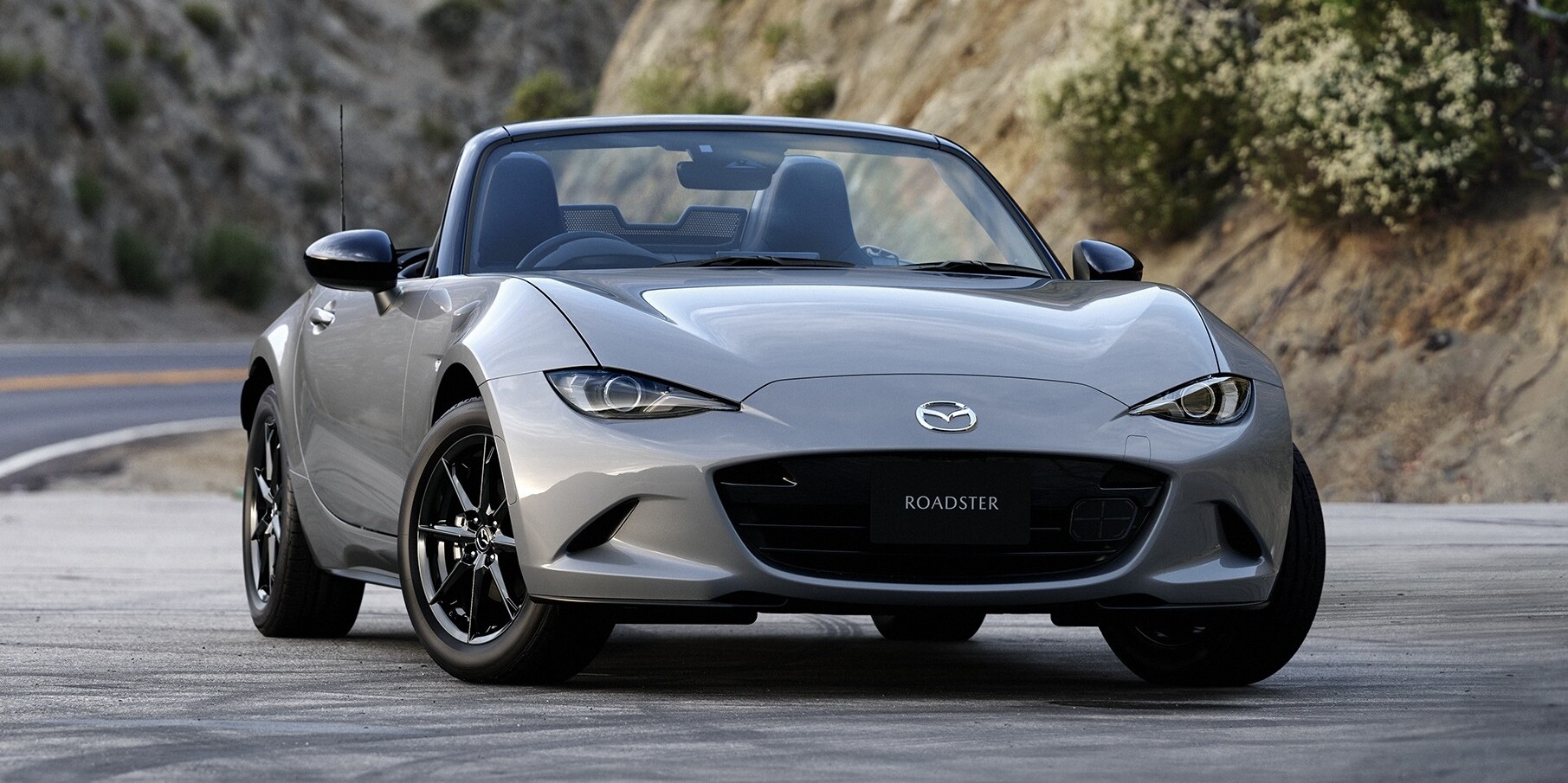 roadster Mazda MX-5 2024