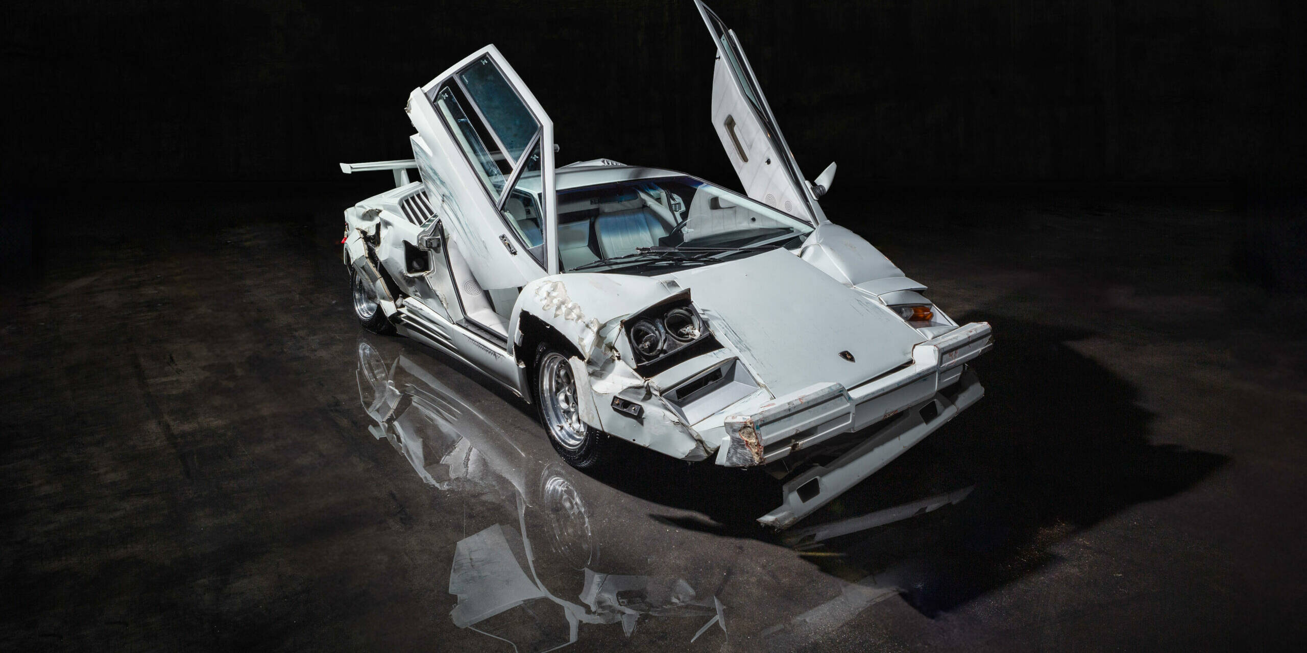 Leonardo DiCaprio Lamborghini Countach Le Loup de Wall Street