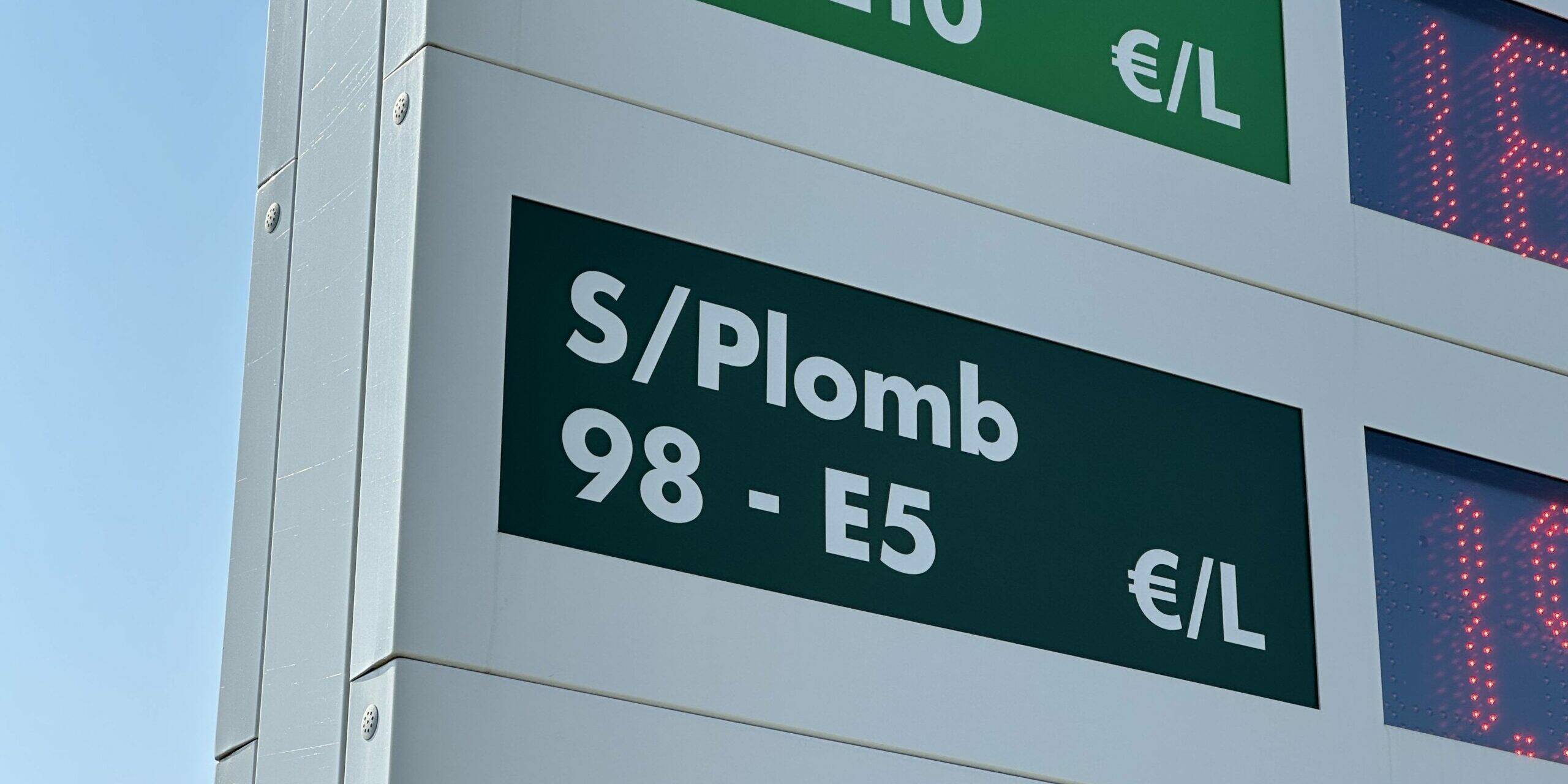 étude Greenpeace prix des carburants