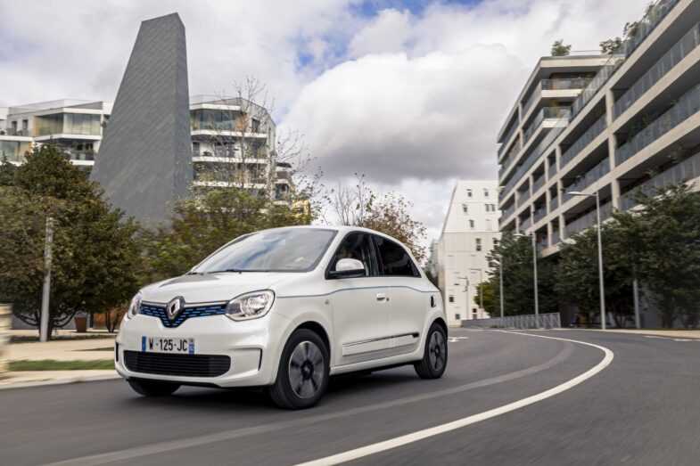 voitures électriques voiture électrique à 100 euros par mois leasing social véhicule électrique Renault Twingo E-Tech electric