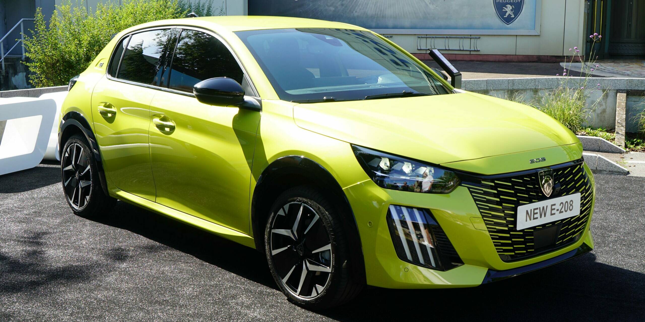 voiture électrique 100 euros par mois Peugeot e-208 mon leasing électrique