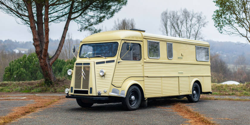 Citroën Type HY camping-car Rétromobile 2024