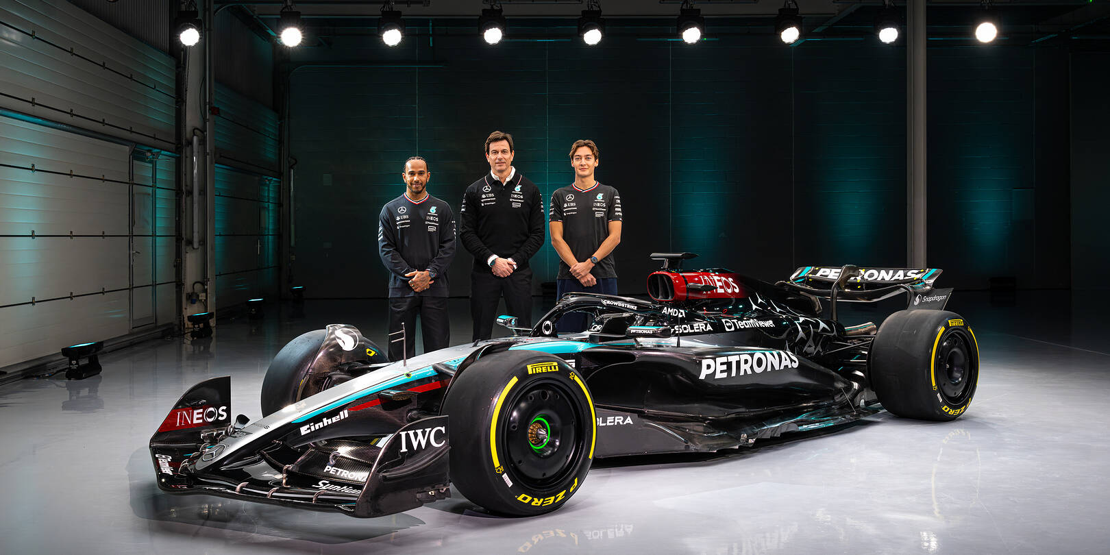 Mercedes-AMG F1 W15 E Performance