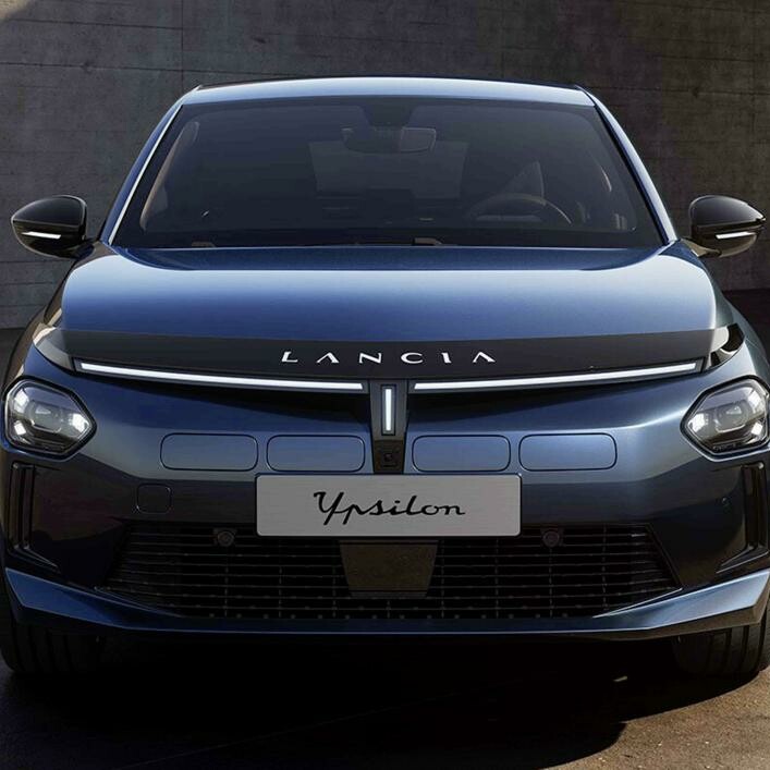 Lancia Ypsilon 2024 voiture électrique
