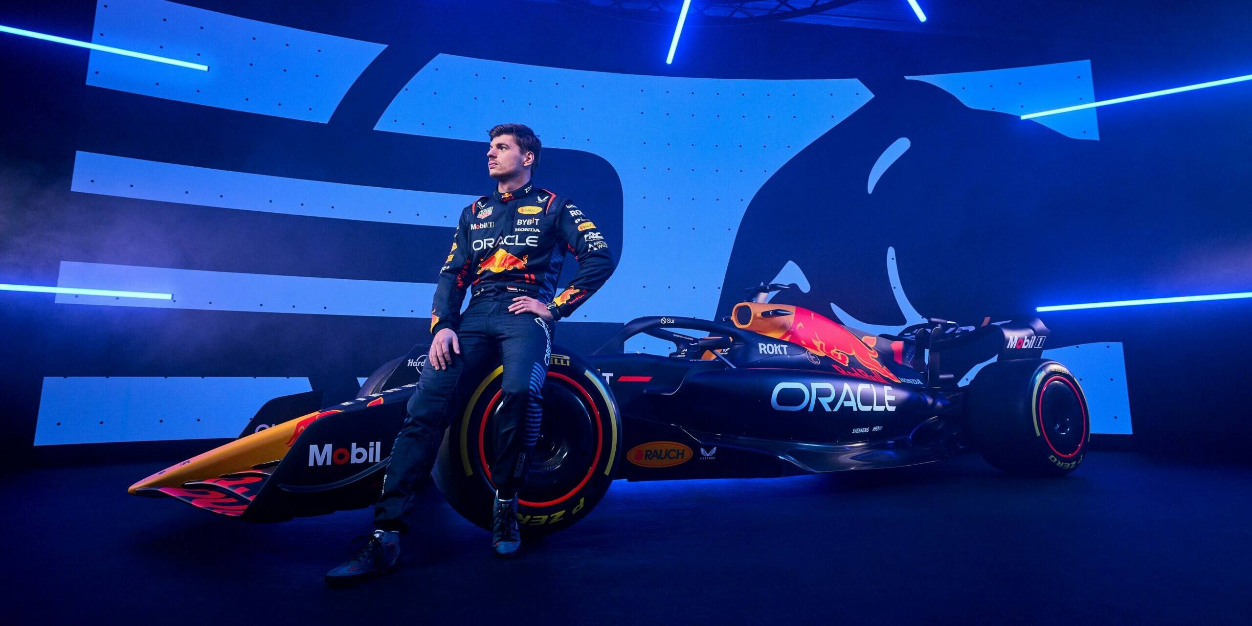 Max Verstappen Red Bull Racing RB20 F1 2024