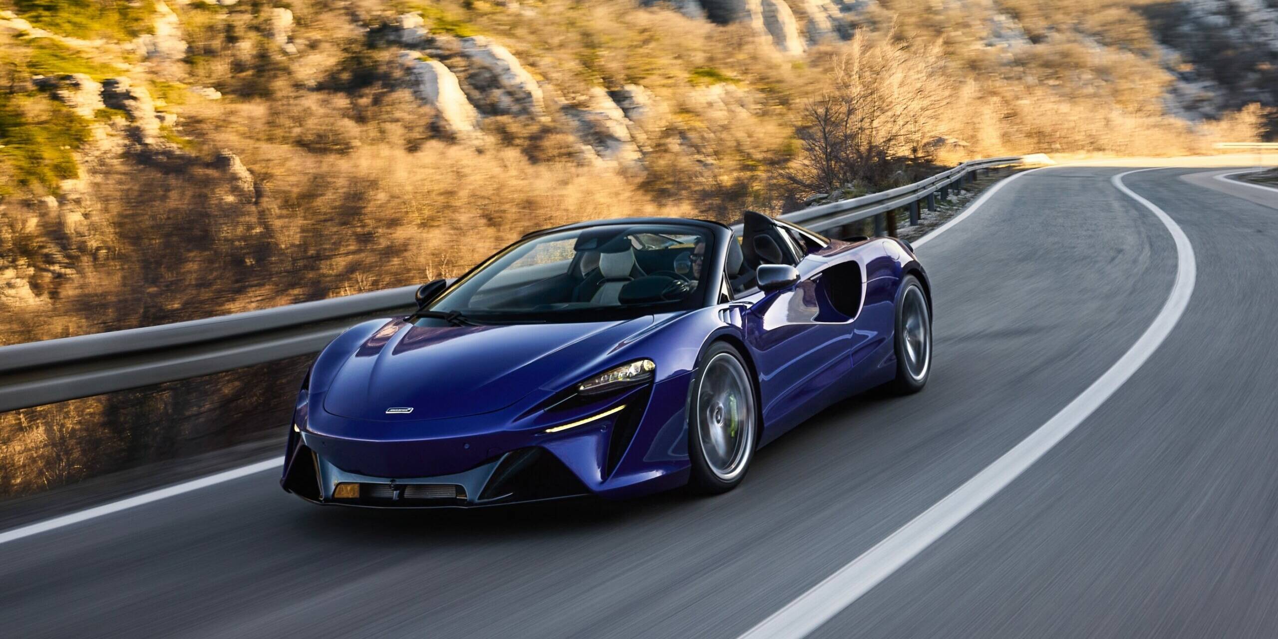 McLaren Automotive McLaren Artura Spider 2024 supercar
