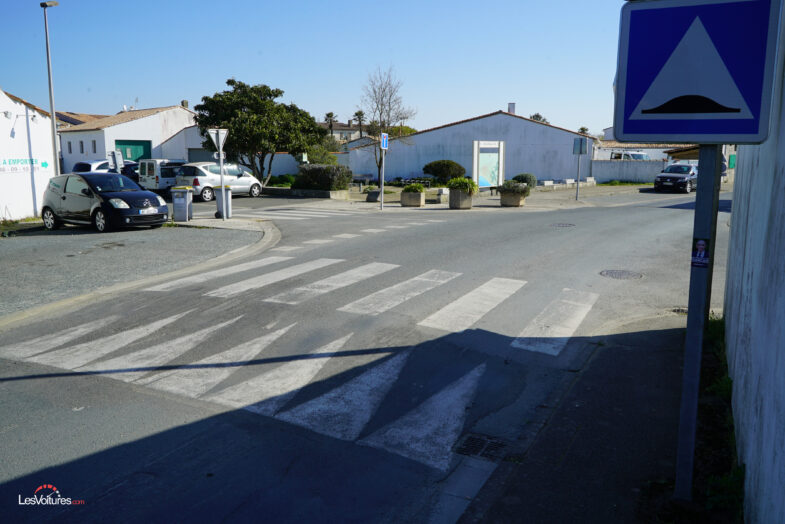 Ralentisseurs illégaux