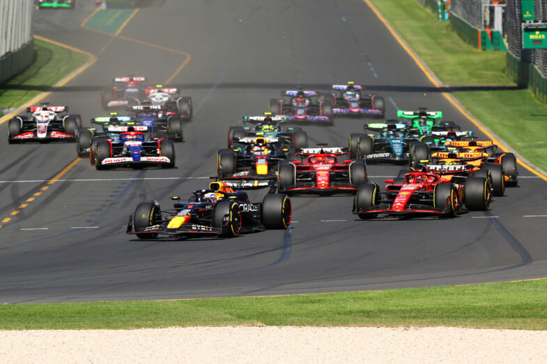 Scuderia Ferrari Carlos Sainz Charles Leclerc GP d'Australie 2024 abandon Verstappen