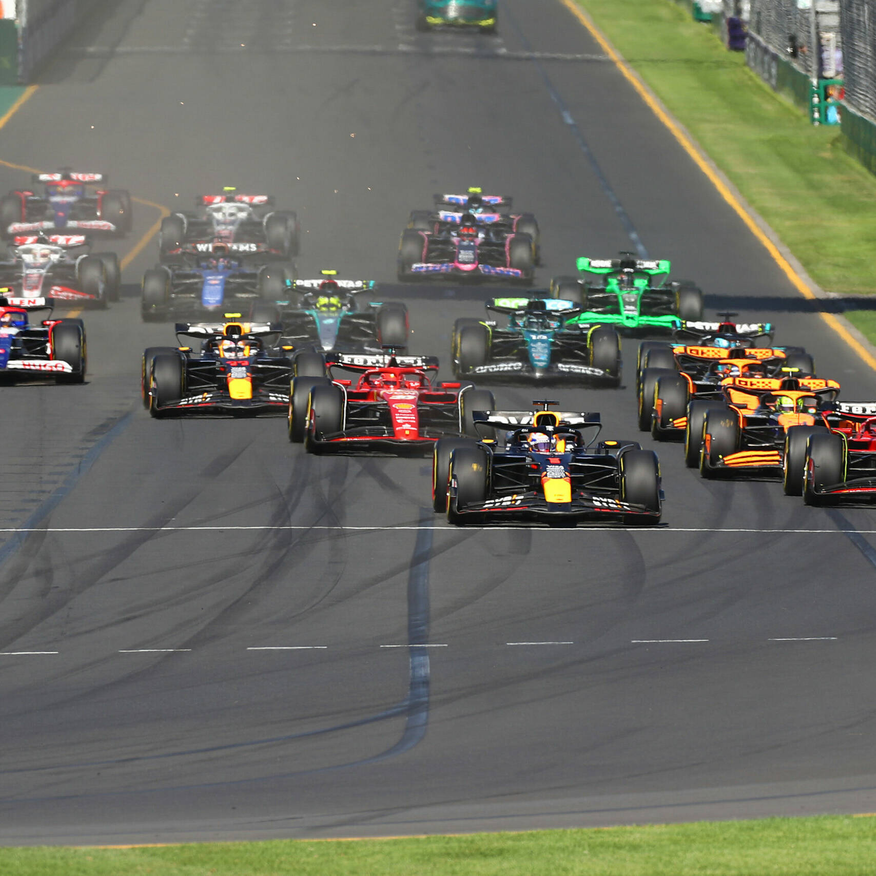 Calendrier F1 2025 Lewis Hamilton