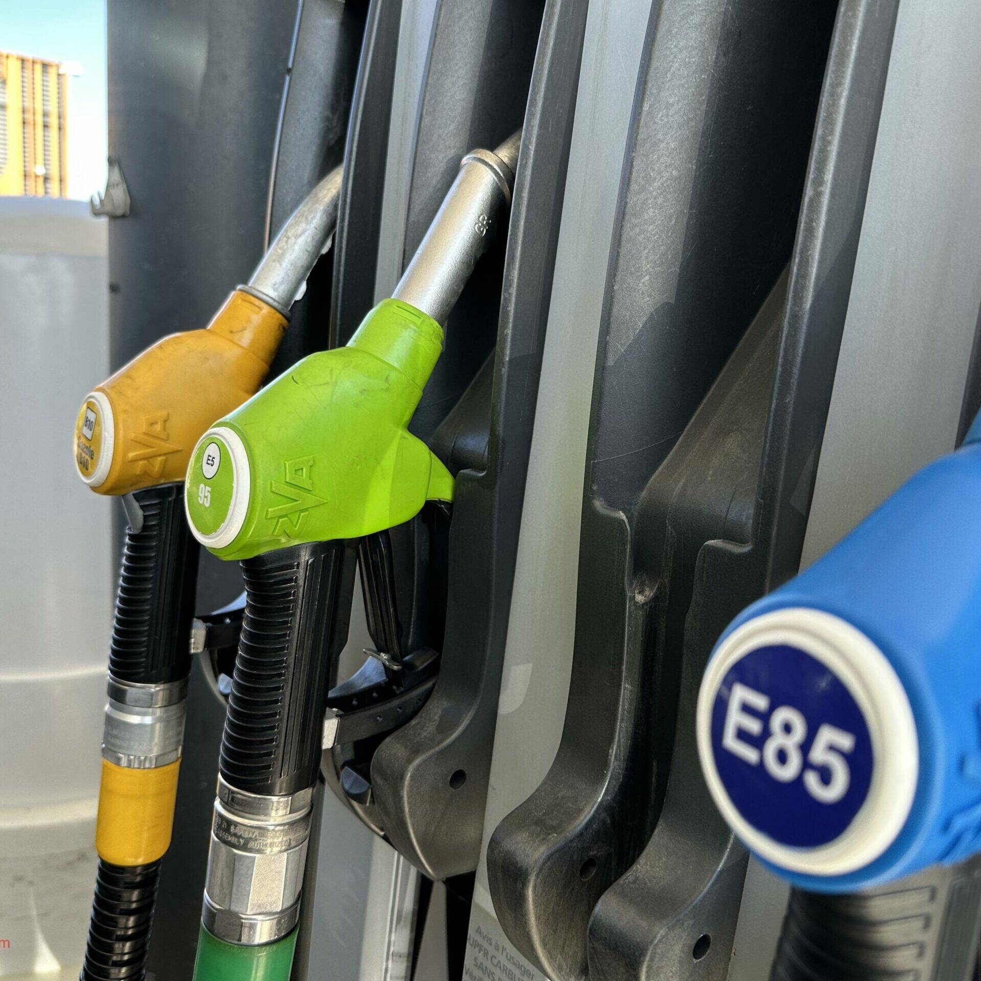 Prix des carburants chèque carburants