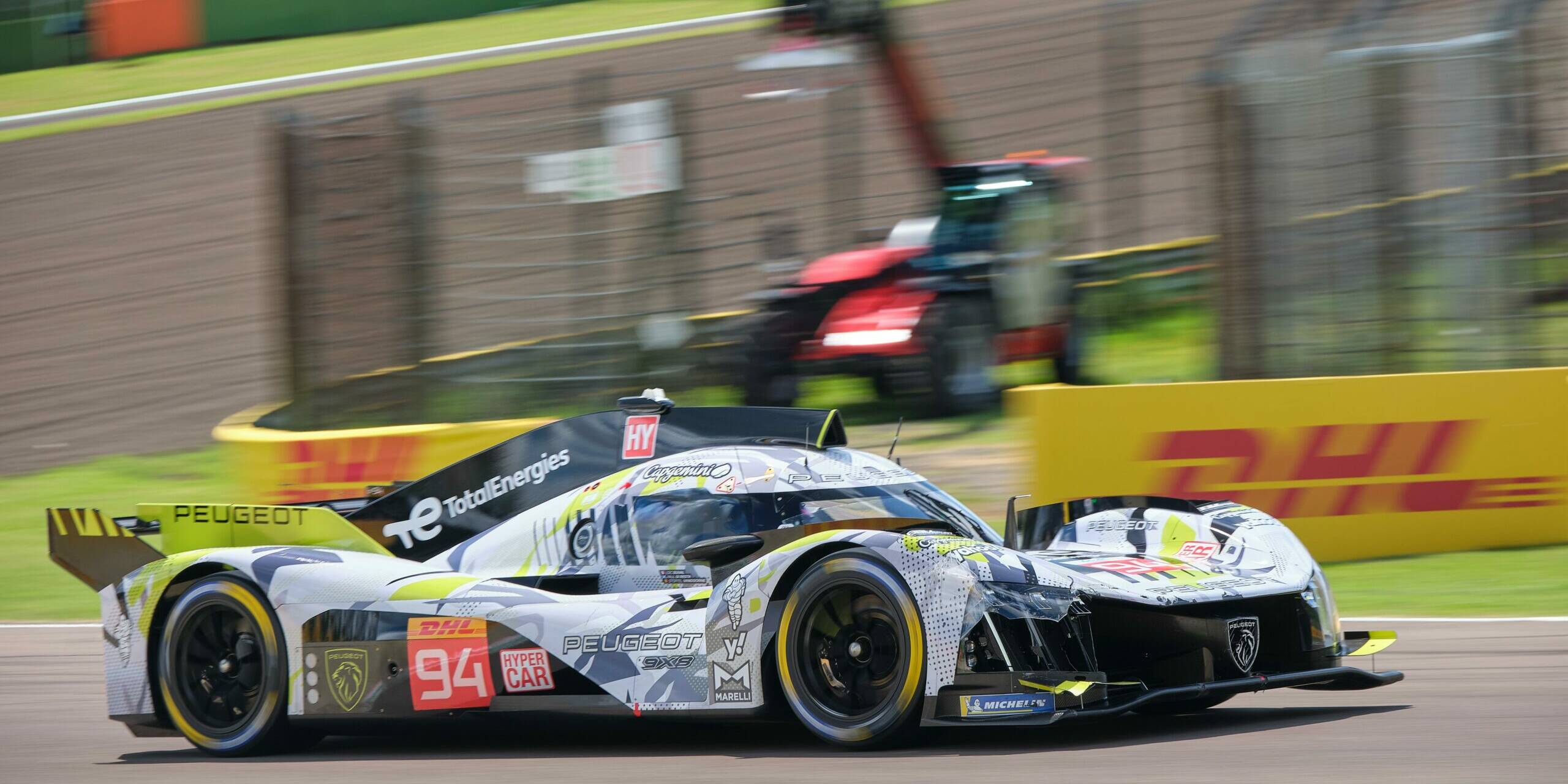 Hypercar Peugeot 9X8 2024 LMH