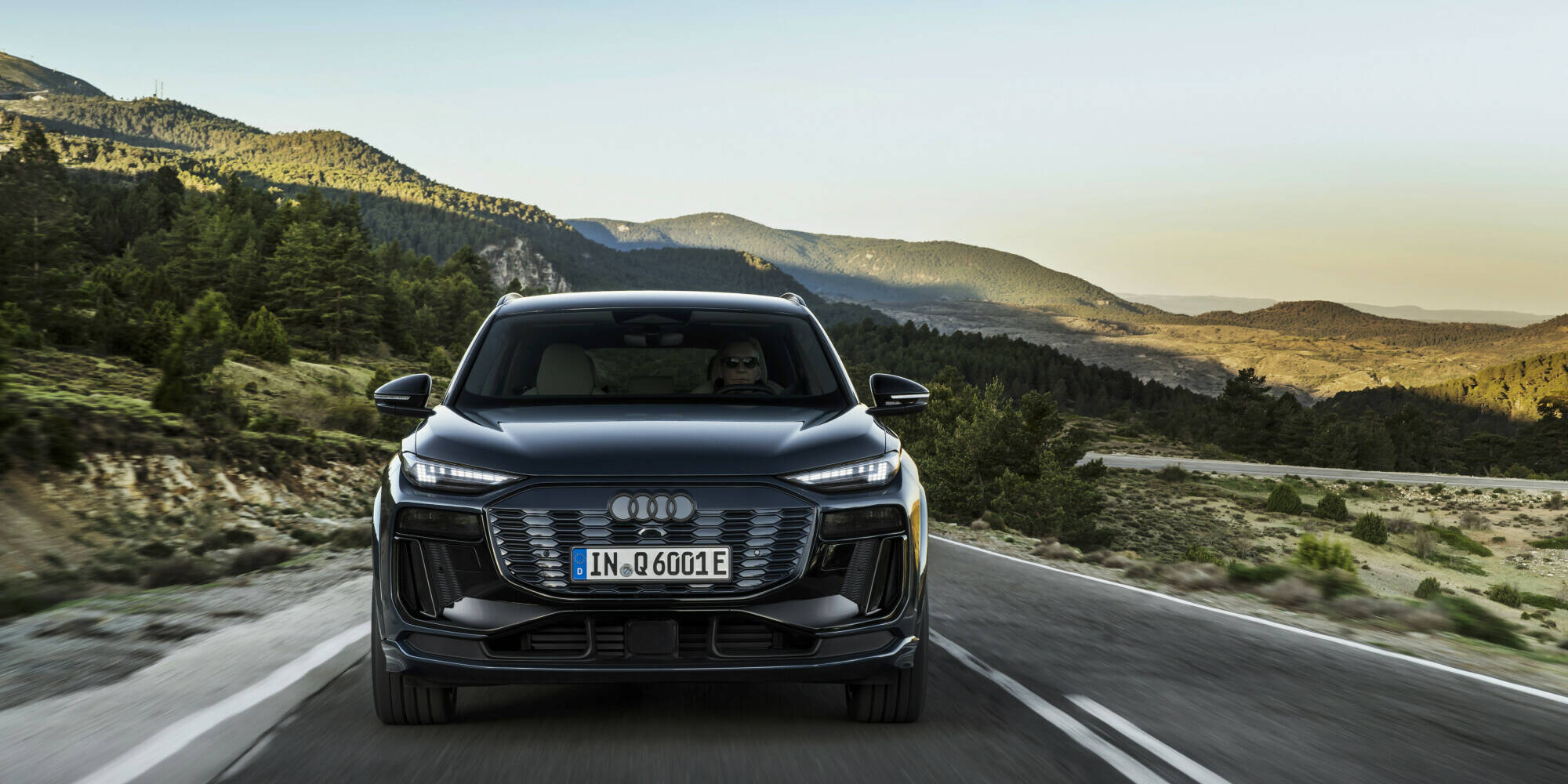 Audi Q6 e-tron SUV électrique voiture électrique