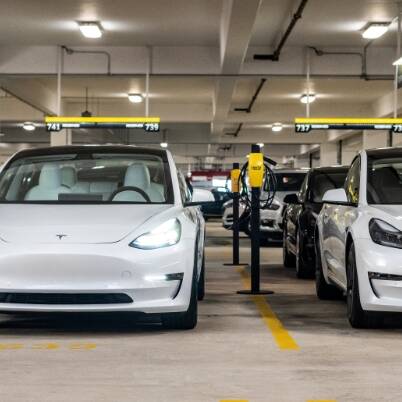 Hertz voitures électriques