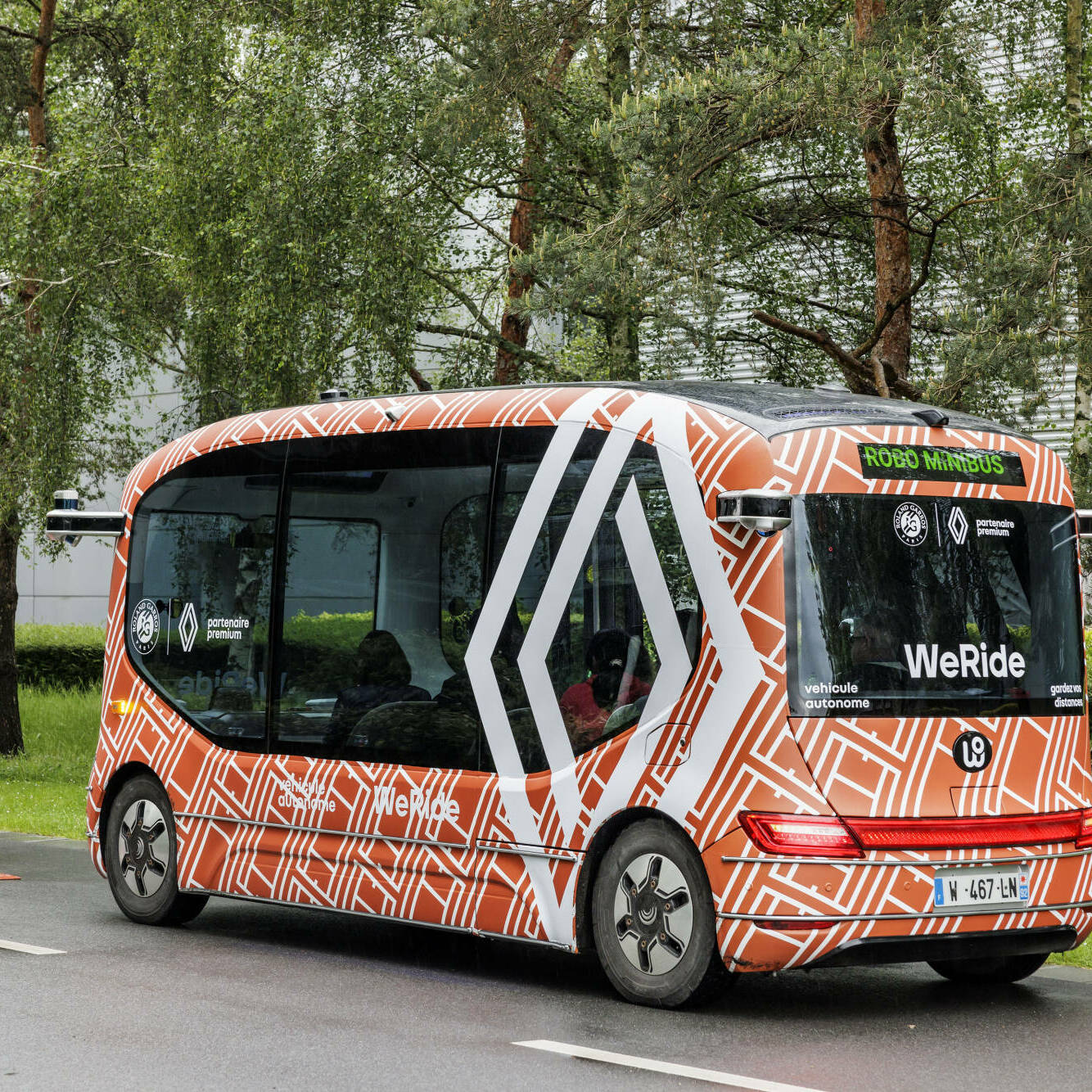 navette autonome Renault MiniBus WeRide Roland-Garros