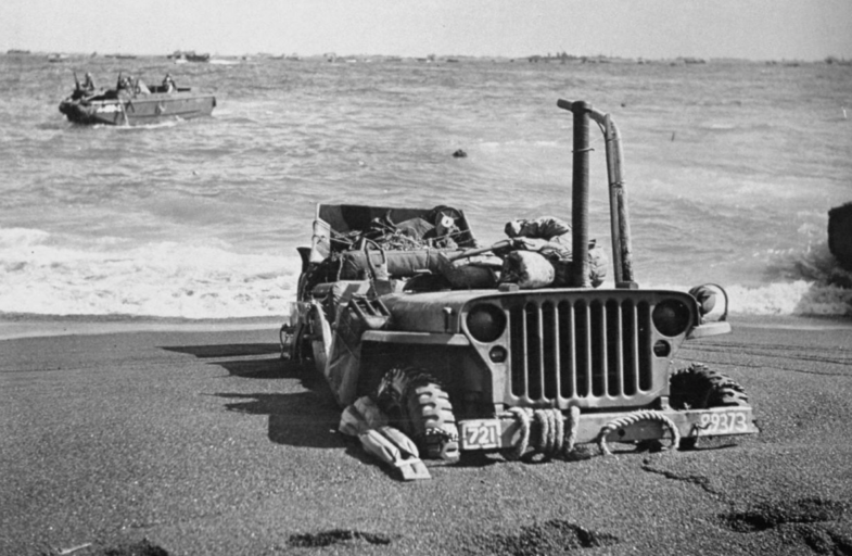 8 mai 1945 Jeep Willys 80 ans Débarquement Normandie 6 juin 1944