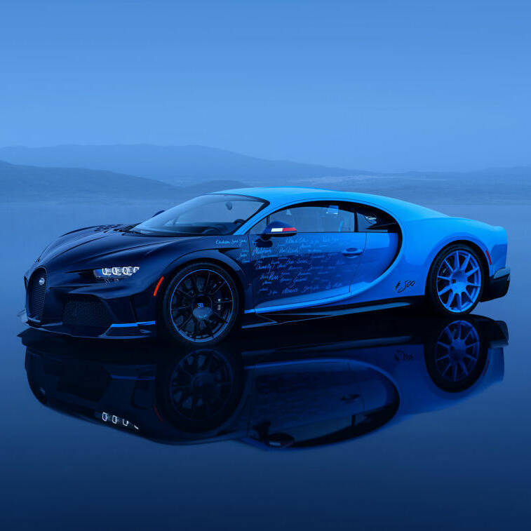 Bugatti Chiron L'Ultime W16