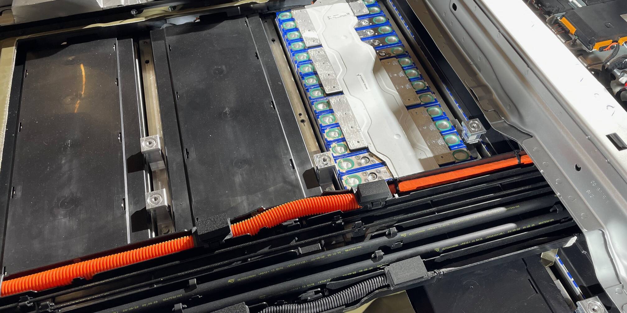 usine ACC gigafactory voitures électriques