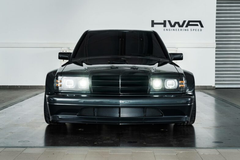 Restomod Mercedes-Benz 190 E HWA Evo