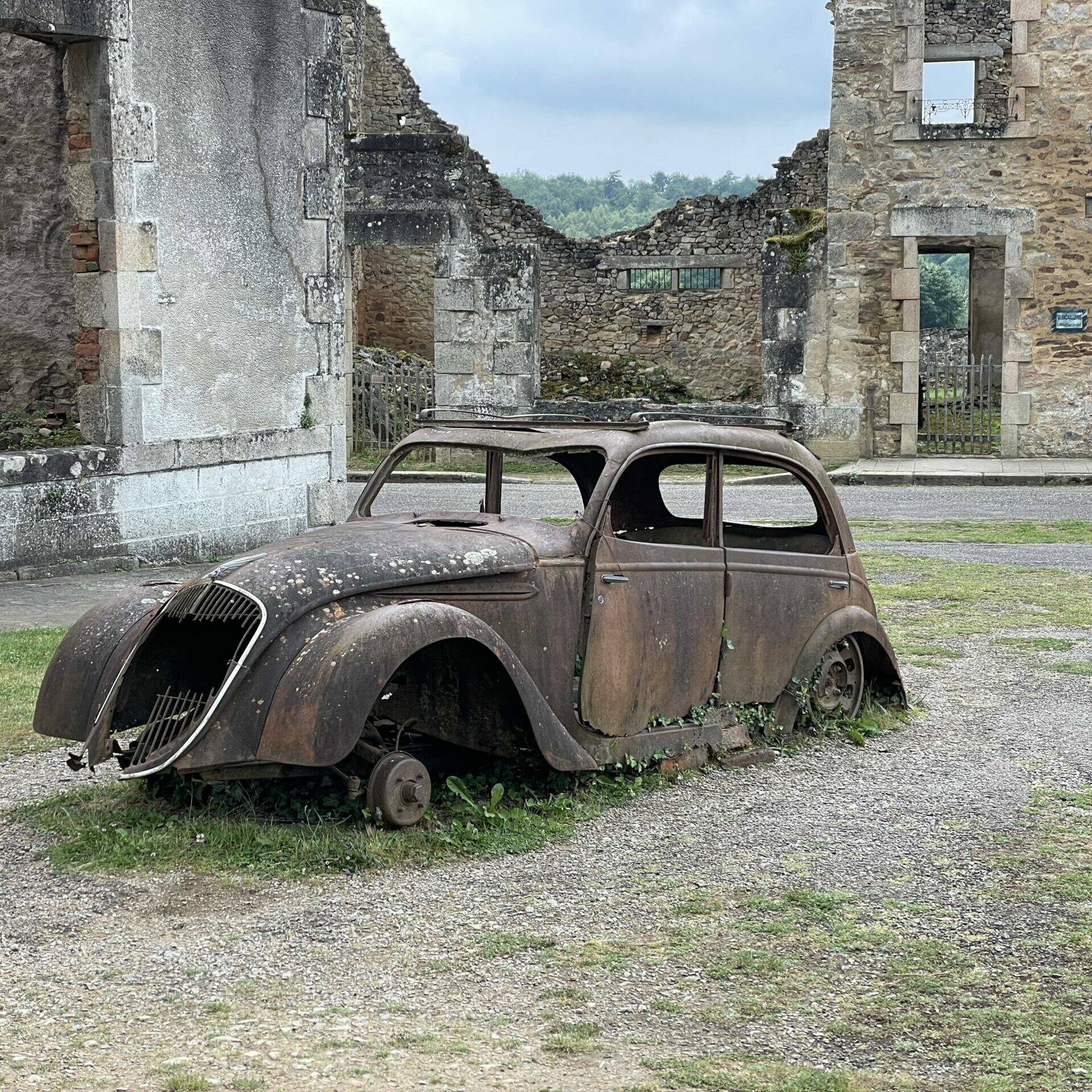 Peugeot 202 Oradour-sur-Glane