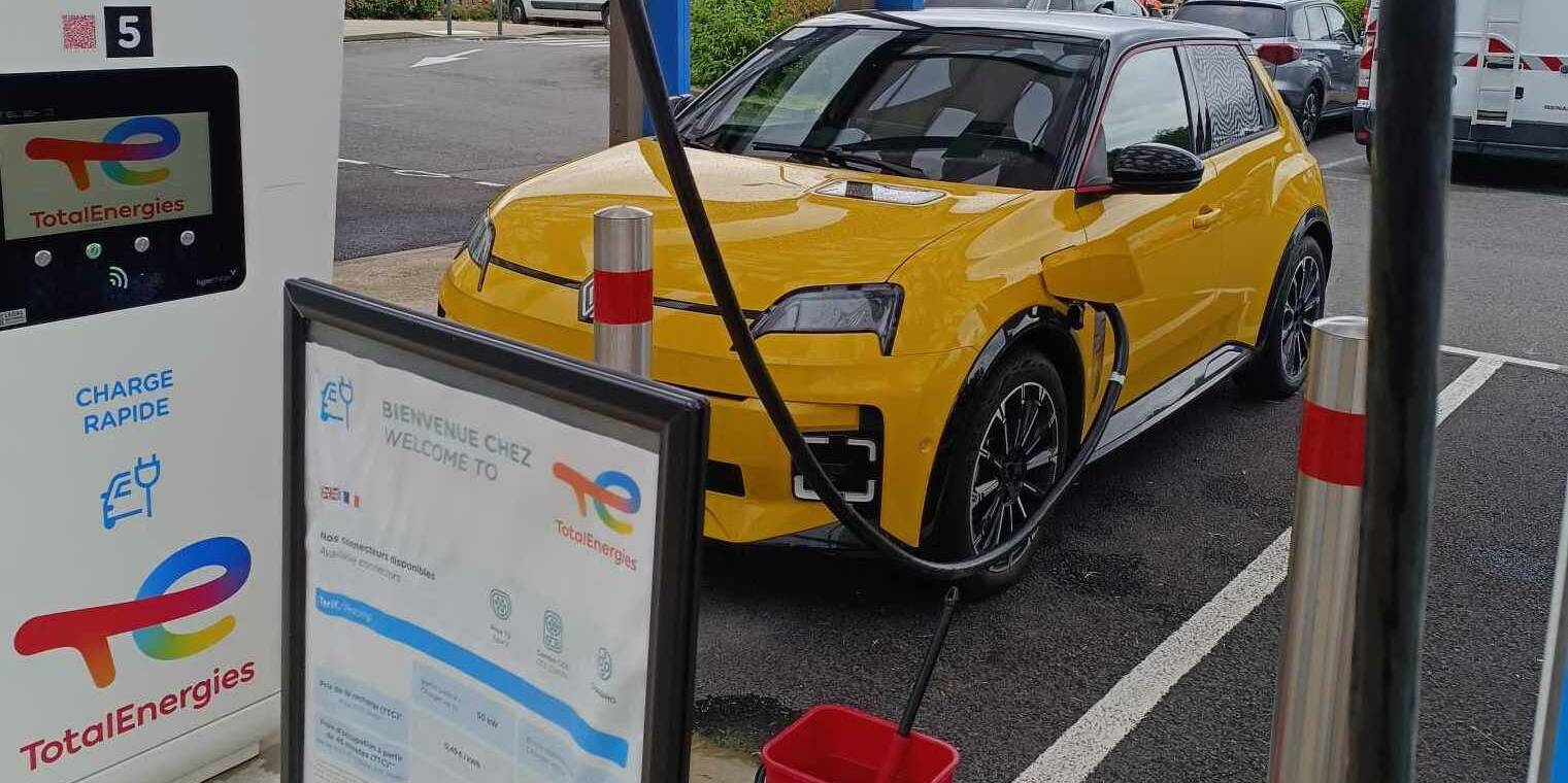 Renault 5 E-Tech electric assurance voiture électrique