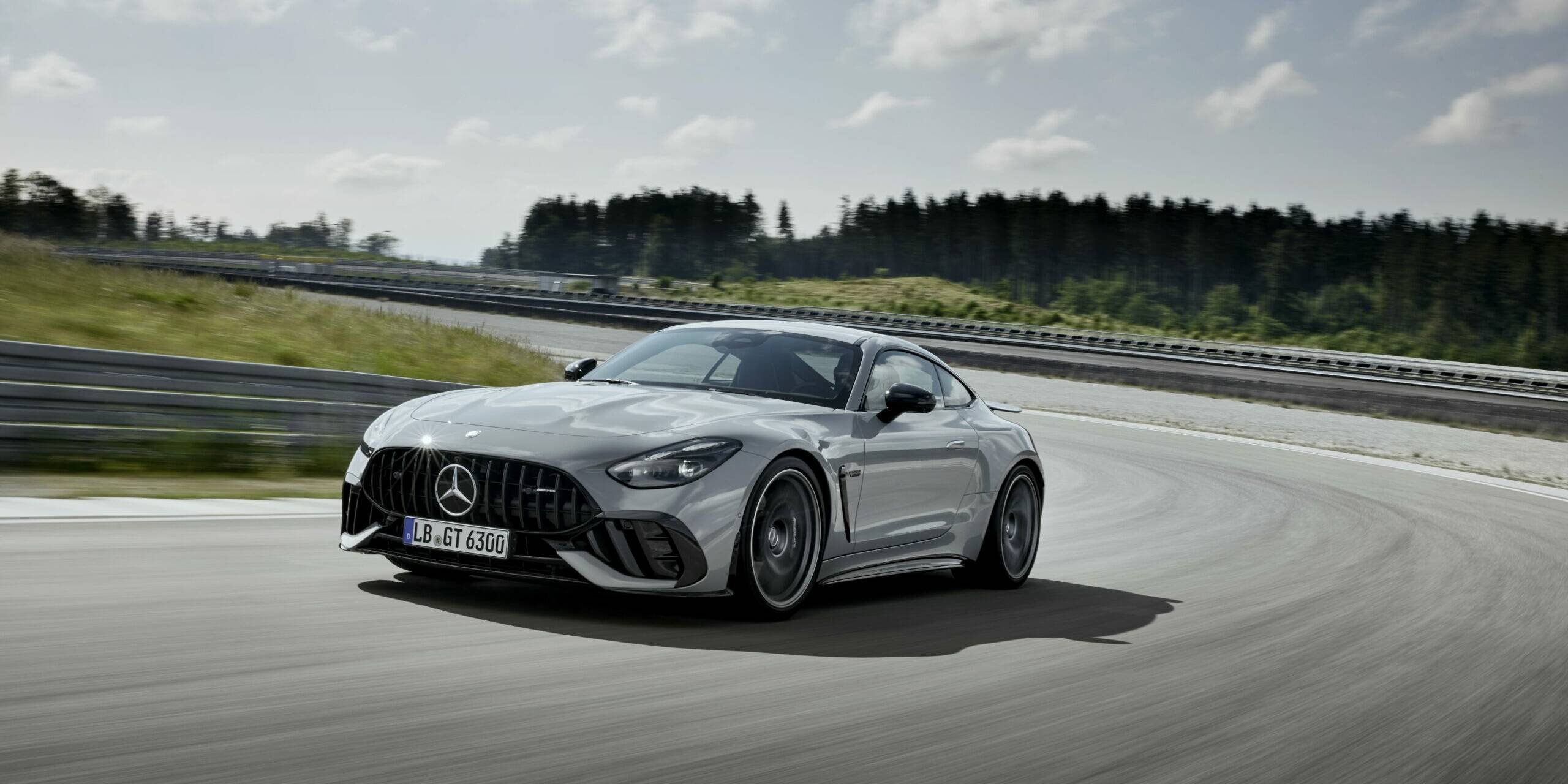 Mercedes-AMG GT 63 Pro 2024
