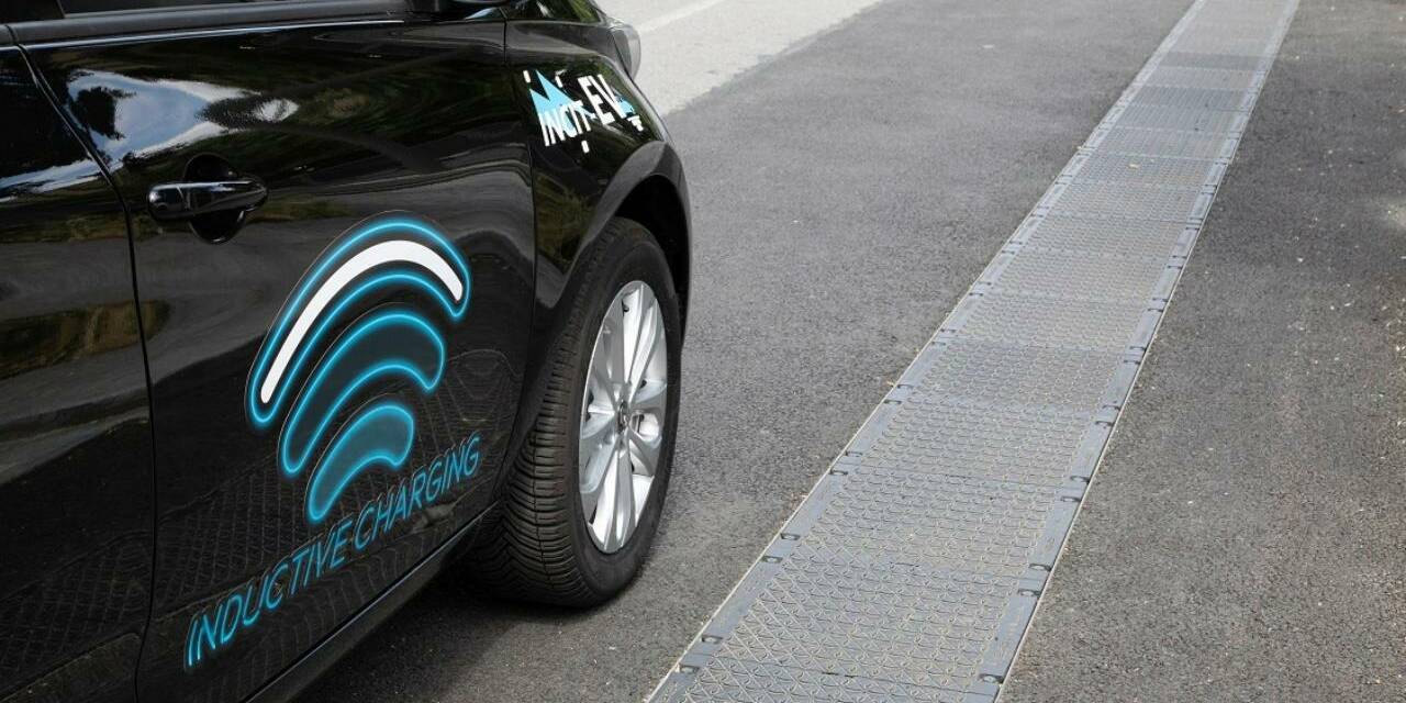 voitures électriques recharge par induction Paris