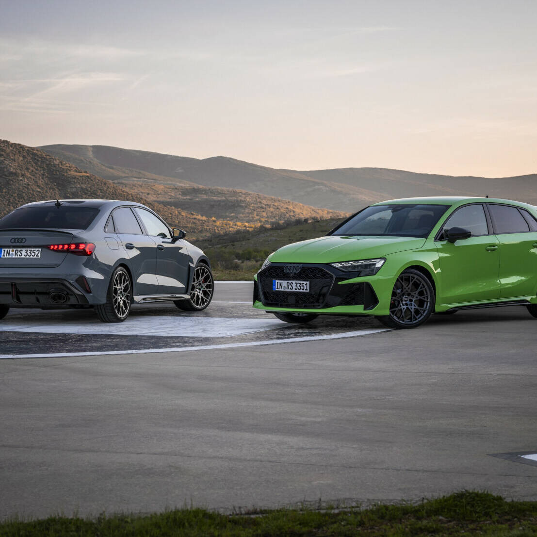 Audi RS 3 2024 Audi RS 3 Sportback Audi RS 3 Berline