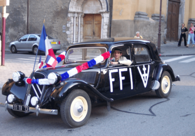 80 ans libération de Paris Citroën Traction FFI