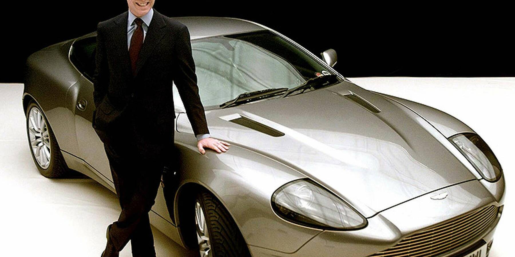 Aston Martin Vanquish Meurs un autre jour