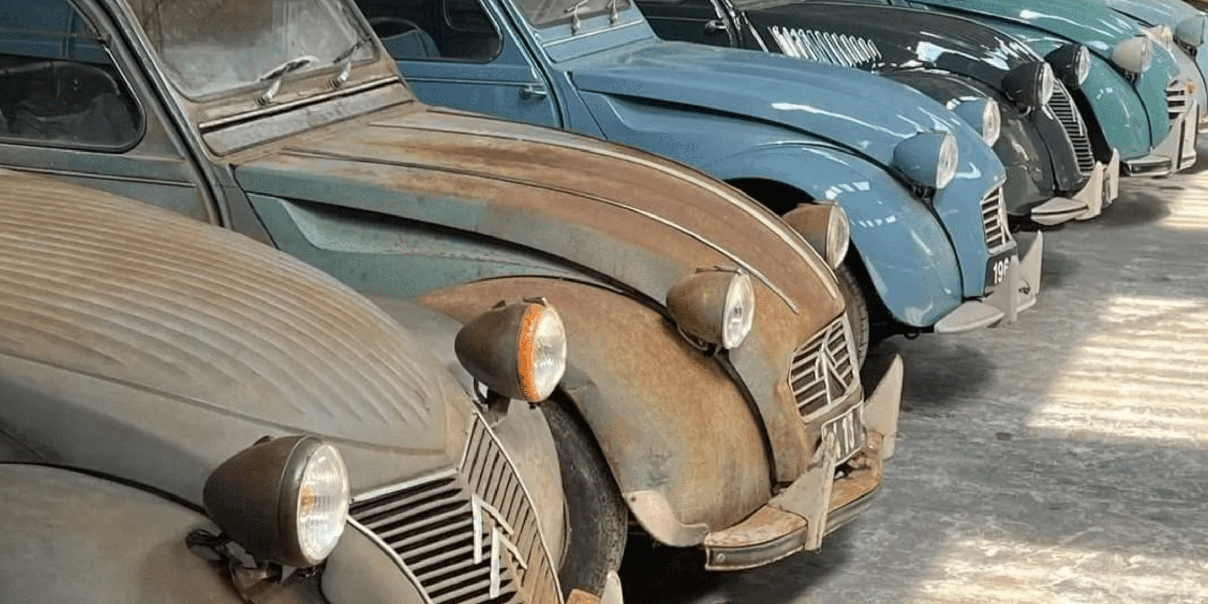 sortie de grange vente aux enchères Citroën 2CV Citroën Type H