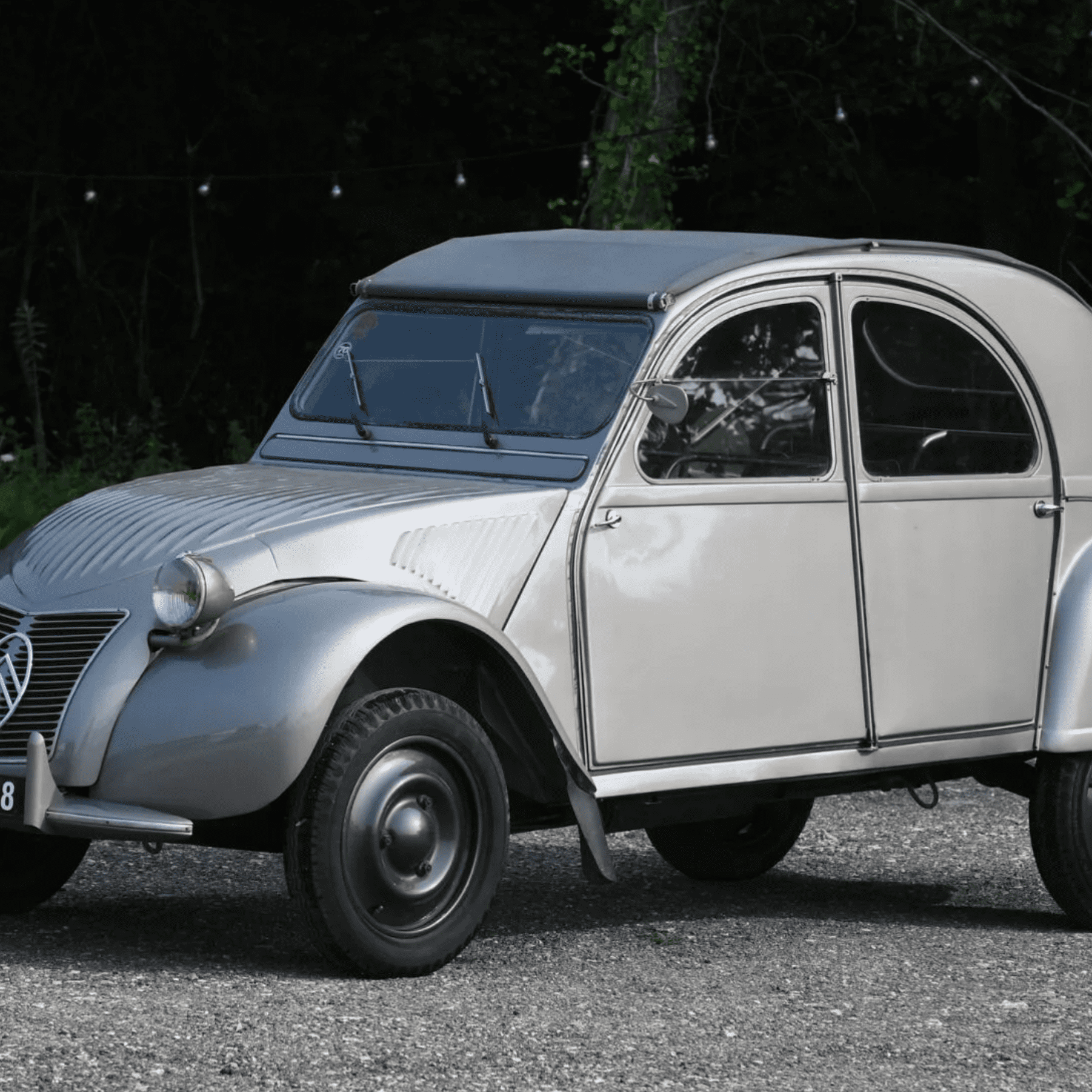 vente aux enchères Citroën sortie de grange Citroën 2CV Citroën Type H