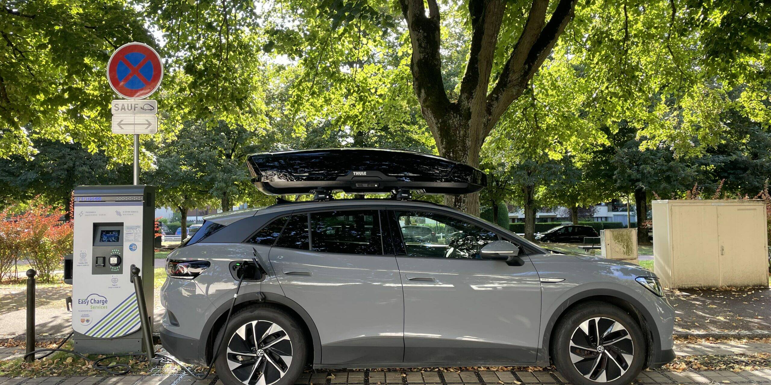 Luc Chatel voitures électriques OpinionWay Aramisauto taxe au km voitures électriques