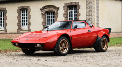 Automobiles sur les Champs vente aux enchères Artcurial Motrocars