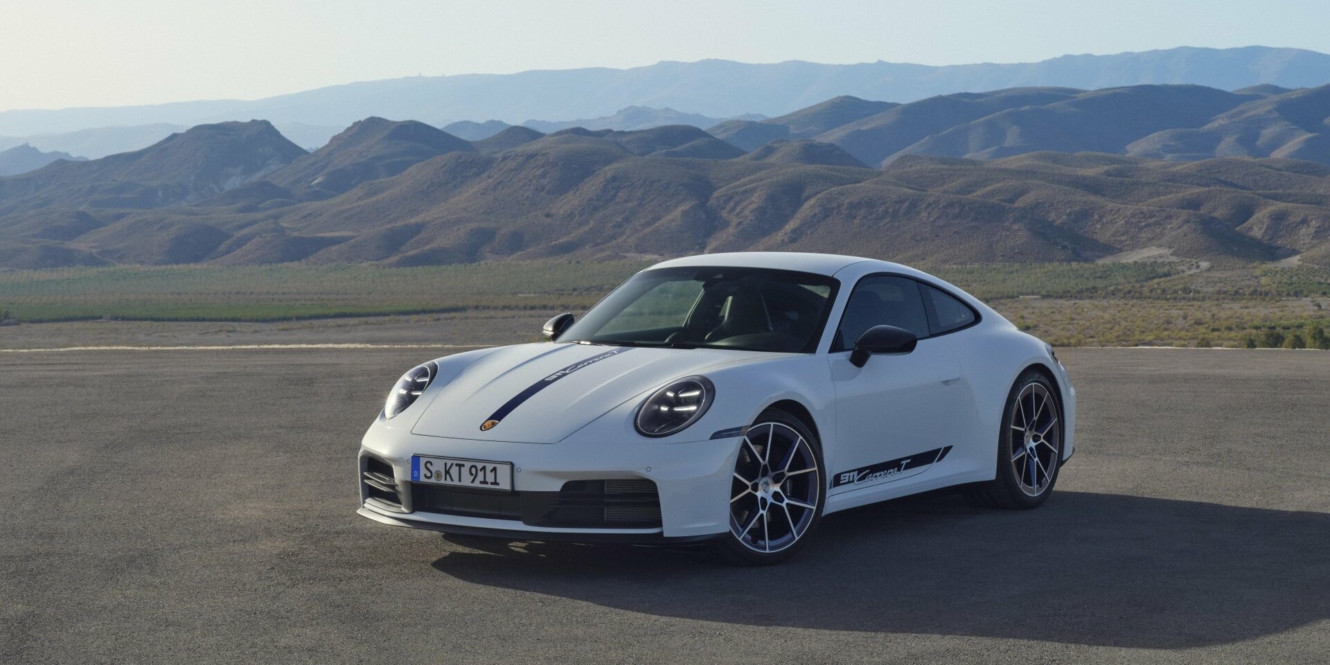 Porsche 911 Carrera T 2024