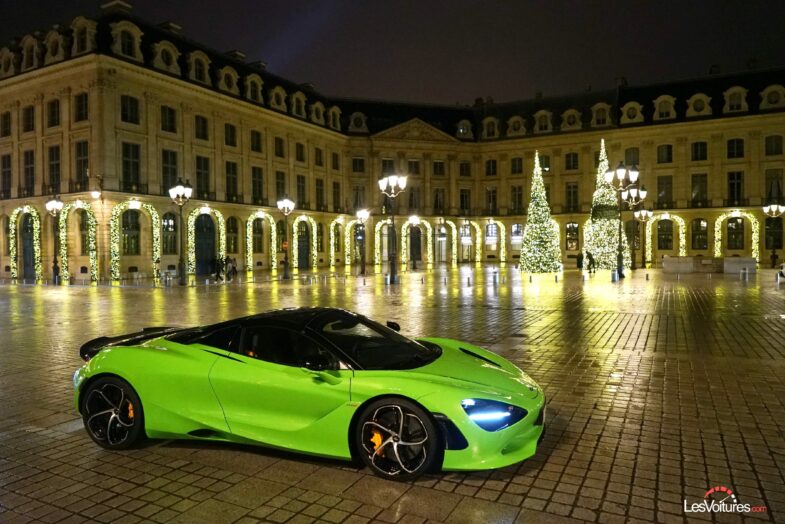 Noël supercar McLaren 750S Spider