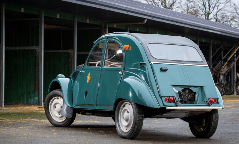 Citroën 2CV Sahara Rétromobile 2025 Artcurial Motorcars